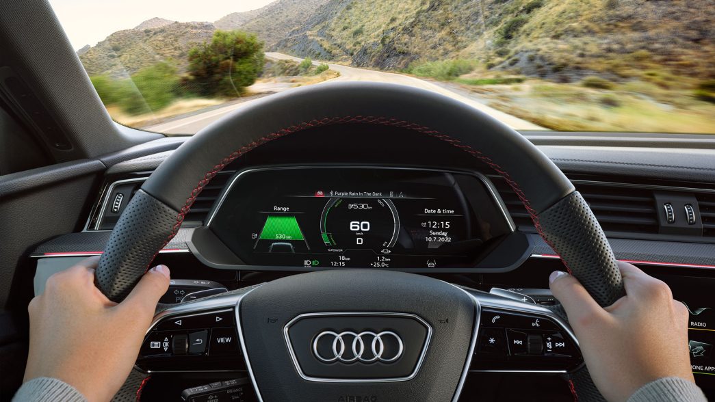 Audi Q8 e-tron tableau de bord
